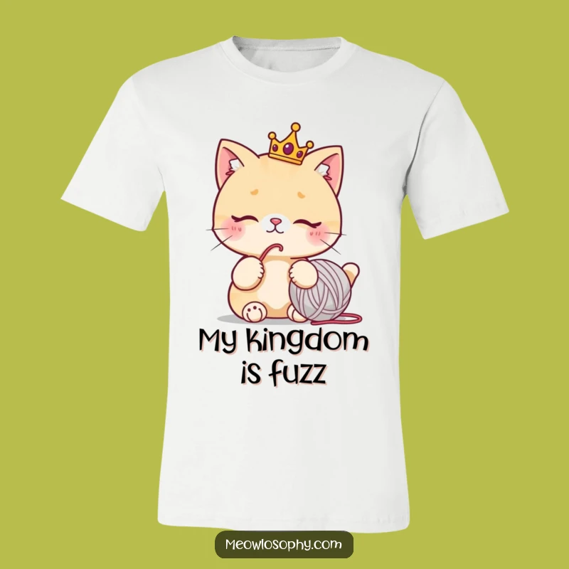 Funny Cat Crown T-Shirt: Regal Feline Contemplating Yarn Ball Gift